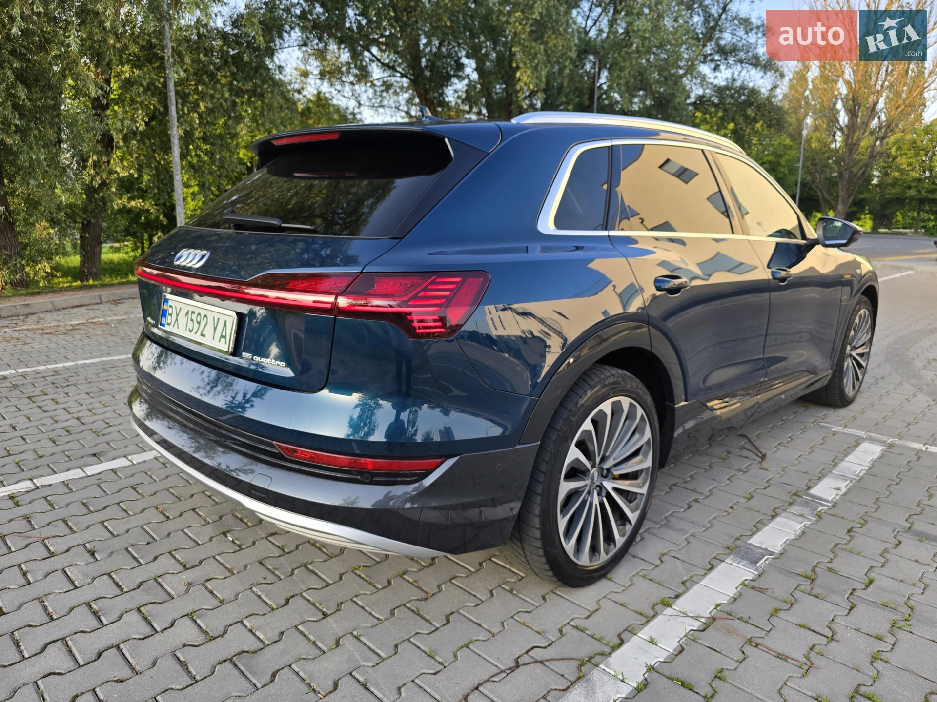 2018 Audi e-tron - мініатюра 7