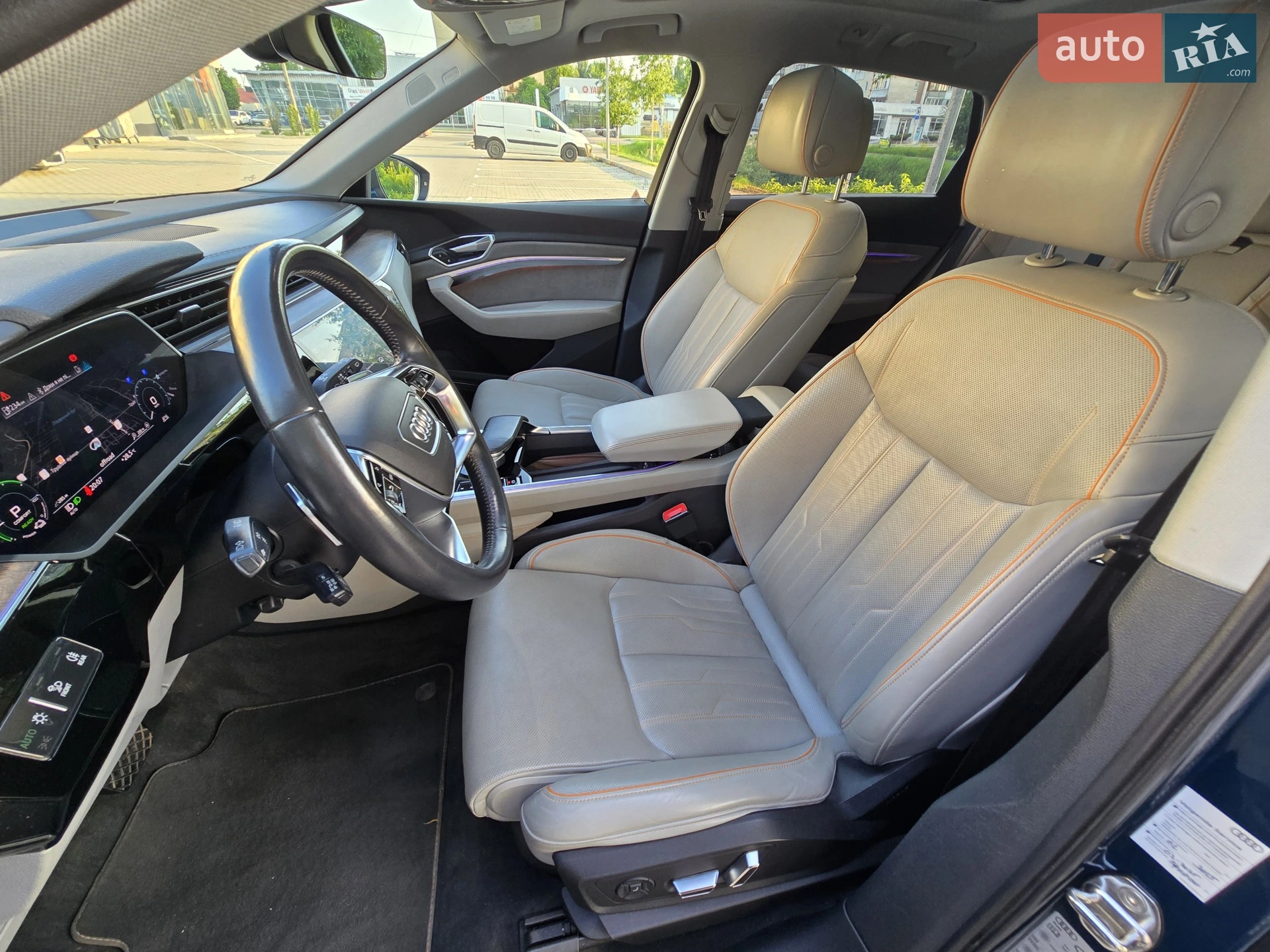 2018 Audi e-tron - мініатюра 15