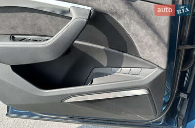 Внедорожник / Кроссовер Audi e-tron 2019 в 