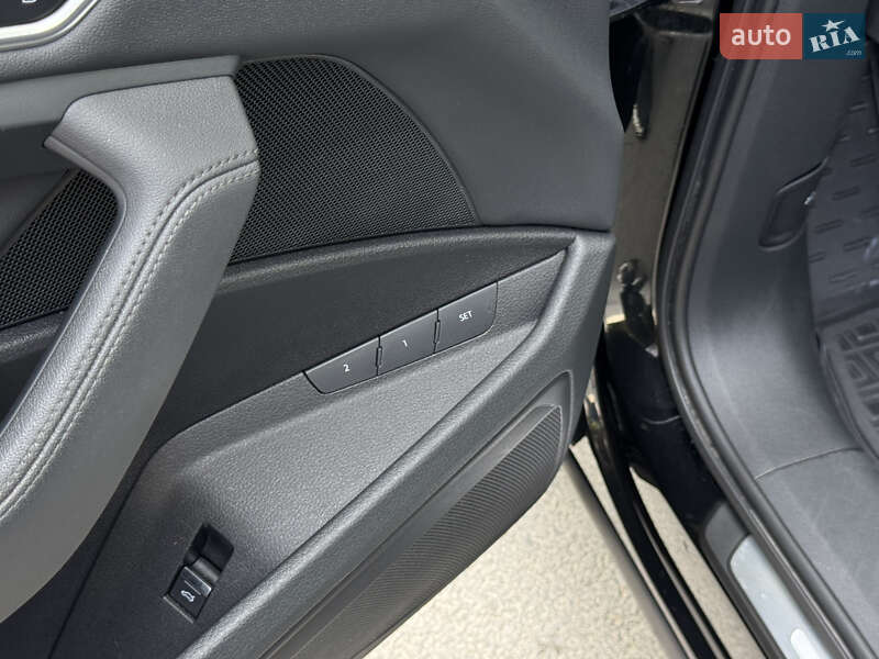 Внедорожник / Кроссовер Audi e-tron 2019 в Звягеле