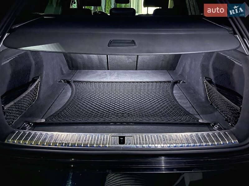 Внедорожник / Кроссовер Audi e-tron 2019 в Киеве