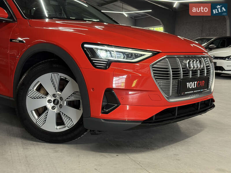 Внедорожник / Кроссовер Audi e-tron 2020 в Владимире