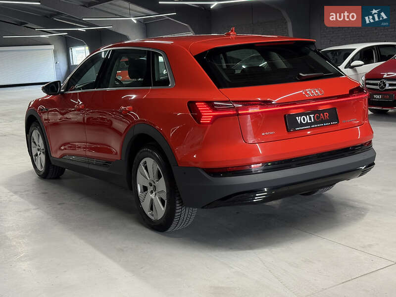 Внедорожник / Кроссовер Audi e-tron 2020 в Владимире