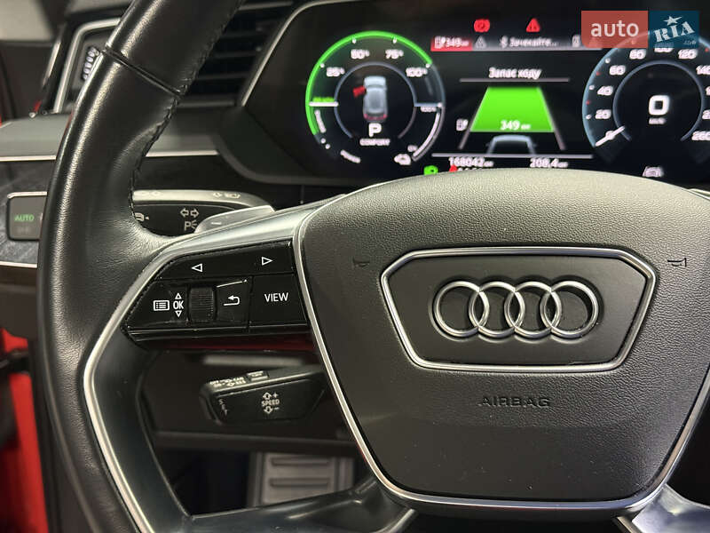 Внедорожник / Кроссовер Audi e-tron 2020 в Владимире