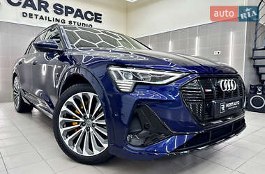 Позашляховик / Кросовер Audi e-tron 2020 в Києві