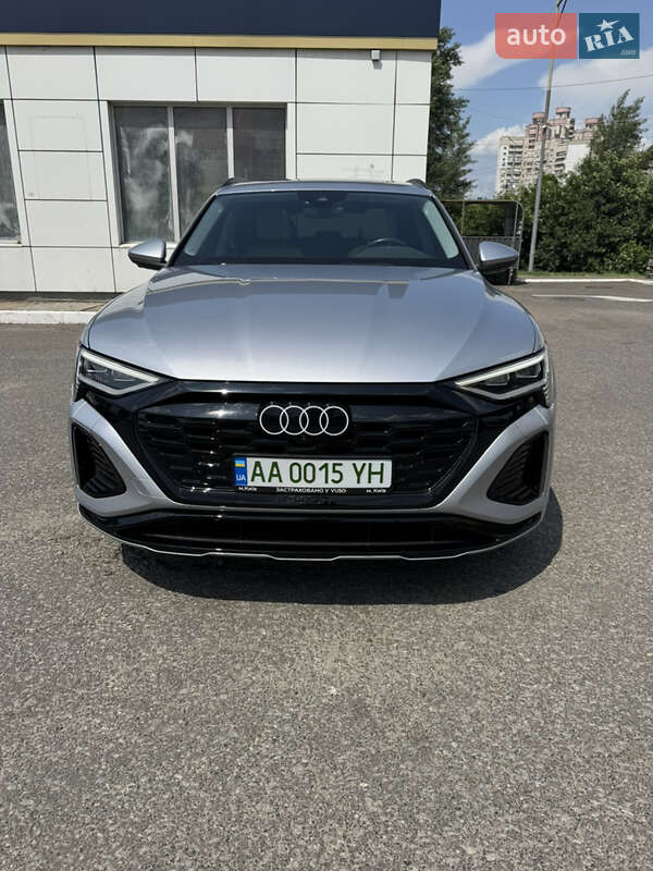 Внедорожник / Кроссовер Audi e-tron 2020 в Киеве