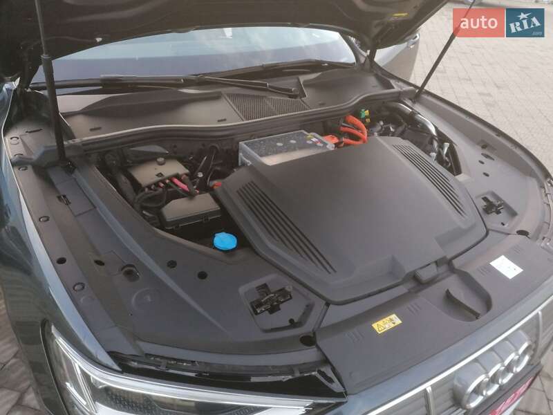 Внедорожник / Кроссовер Audi e-tron 2019 в Луцке