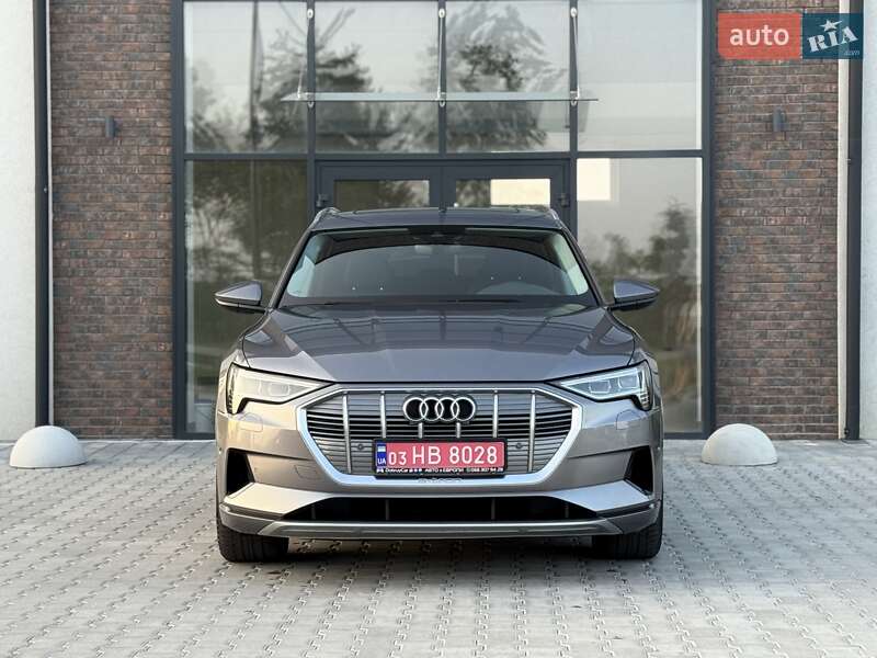 Внедорожник / Кроссовер Audi e-tron 2020 в Тернополе