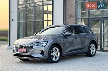 Позашляховик / Кросовер Audi e-tron 2020 в 