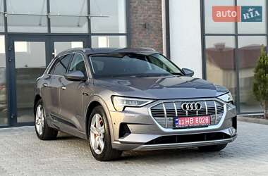 Позашляховик / Кросовер Audi e-tron 2020 в 