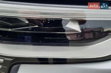 Внедорожник / Кроссовер Audi e-tron 2020 в 