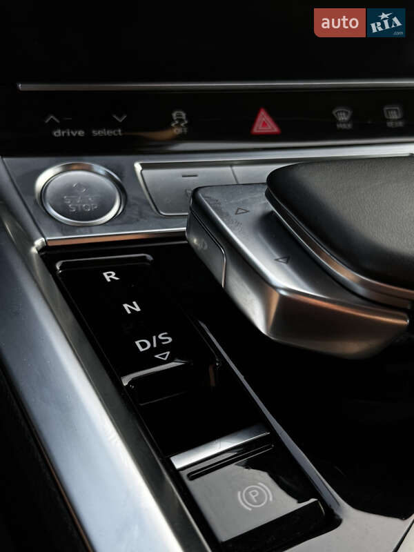 Внедорожник / Кроссовер Audi e-tron 2020 в Львове