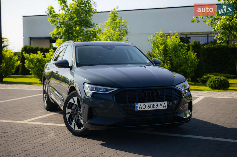 Внедорожник / Кроссовер Audi e-tron 2020 в Мукачево