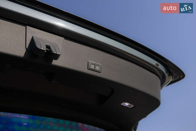 Внедорожник / Кроссовер Audi e-tron 2020 в Ужгороде