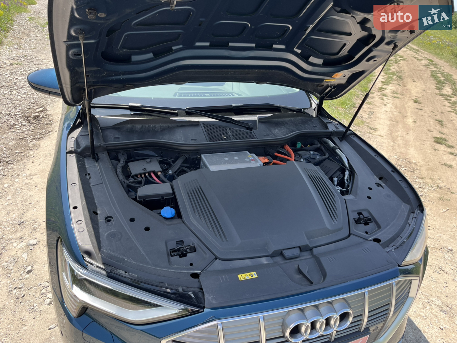 2019 Audi e-tron - мініатюра 44