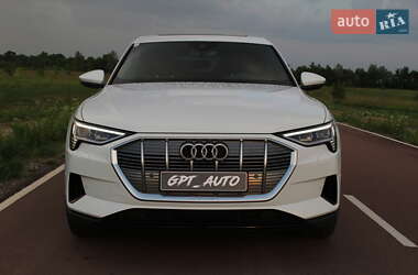 Внедорожник / Кроссовер Audi e-tron 2021 в 