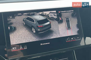 Внедорожник / Кроссовер Audi e-tron 2021 в 