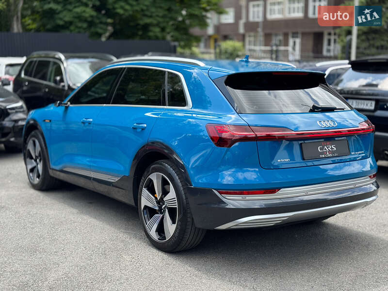 Позашляховик / Кросовер Audi e-tron 2019 в Києві