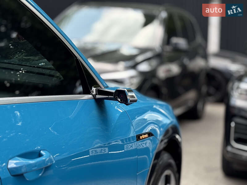 Позашляховик / Кросовер Audi e-tron 2019 в Києві