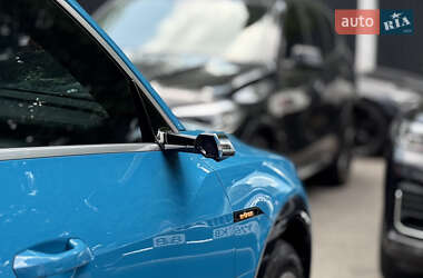 Внедорожник / Кроссовер Audi e-tron 2019 в 