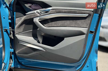 Внедорожник / Кроссовер Audi e-tron 2019 в 