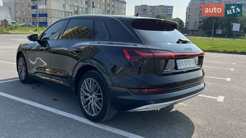 Внедорожник / Кроссовер Audi e-tron 2020 в Каменец-Подольском