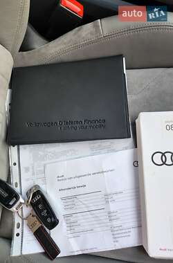 Внедорожник / Кроссовер Audi e-tron 2021 в 