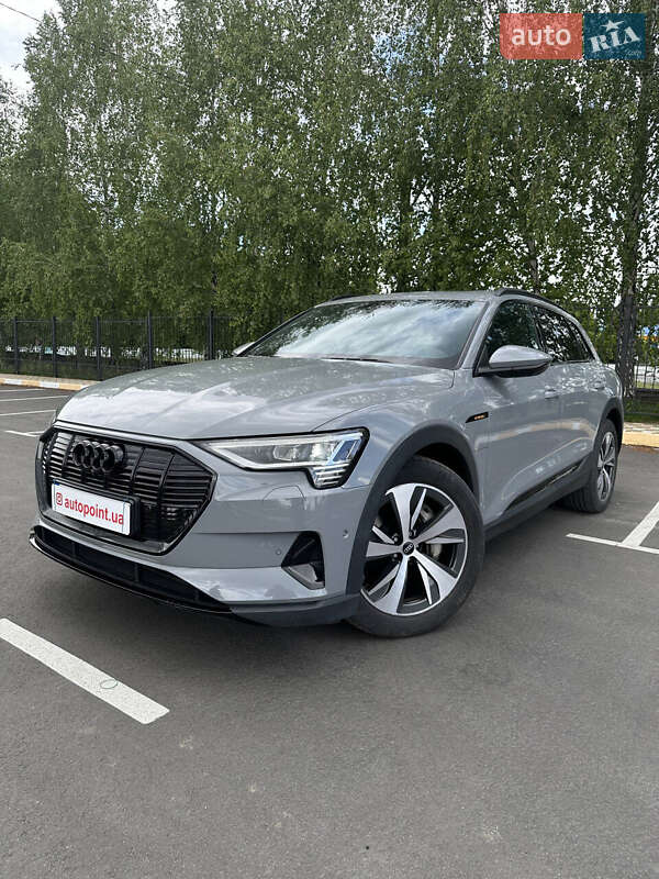 Audi e-tron 2020