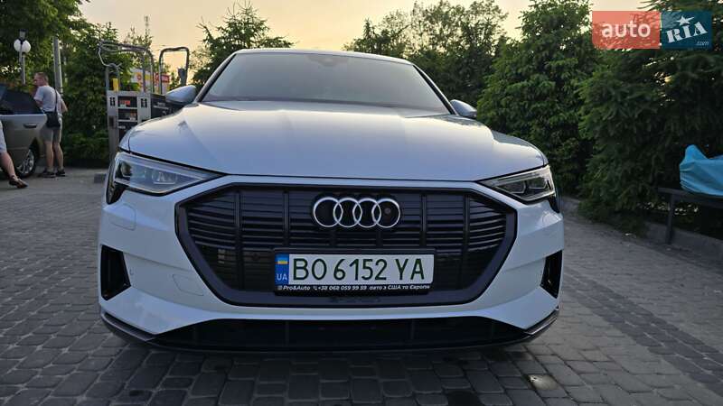 Позашляховик / Кросовер Audi e-tron 2022 в Вінниці фото 2 Позашляховик / Кросовер Audi e-tron 2022 в Вінниці