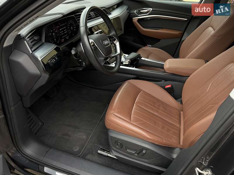 Внедорожник / Кроссовер Audi e-tron 2021 в Коломые