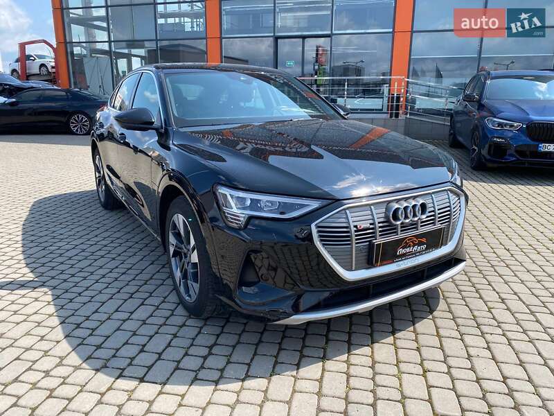 Audi e-tron 2021