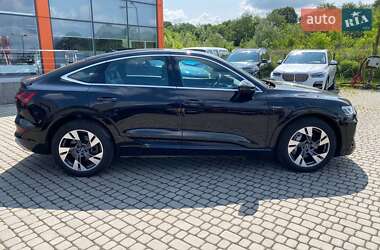 Внедорожник / Кроссовер Audi e-tron 2021 в 