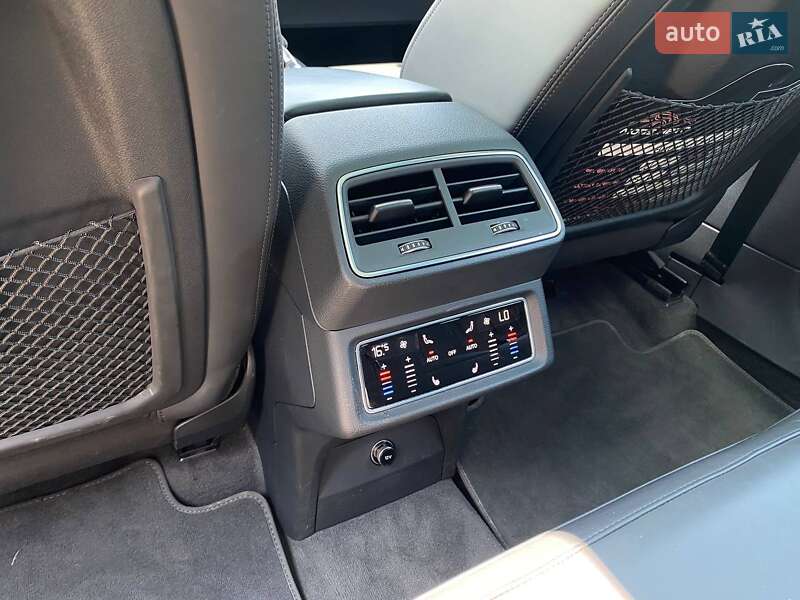 Позашляховик / Кросовер Audi e-tron 2021 в Львові