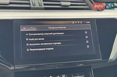 Внедорожник / Кроссовер Audi e-tron 2019 в 