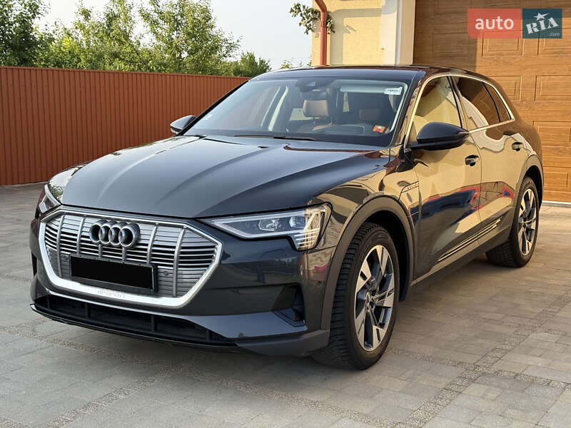 Внедорожник / Кроссовер Audi e-tron 2021 в Коломые