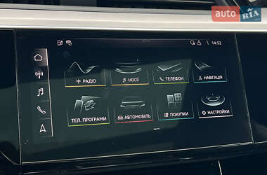 Внедорожник / Кроссовер Audi e-tron 2021 в 