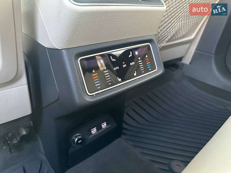 Внедорожник / Кроссовер Audi e-tron 2019 в Днепре