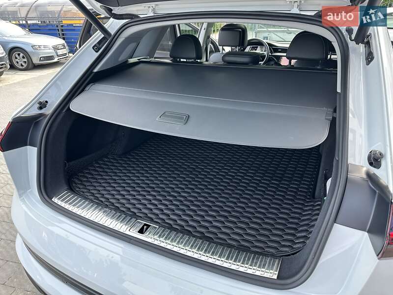 Внедорожник / Кроссовер Audi e-tron 2019 в Запорожье