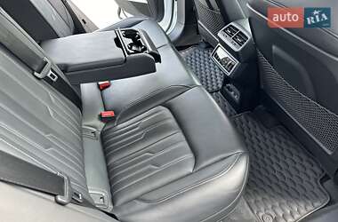 Внедорожник / Кроссовер Audi e-tron 2019 в 