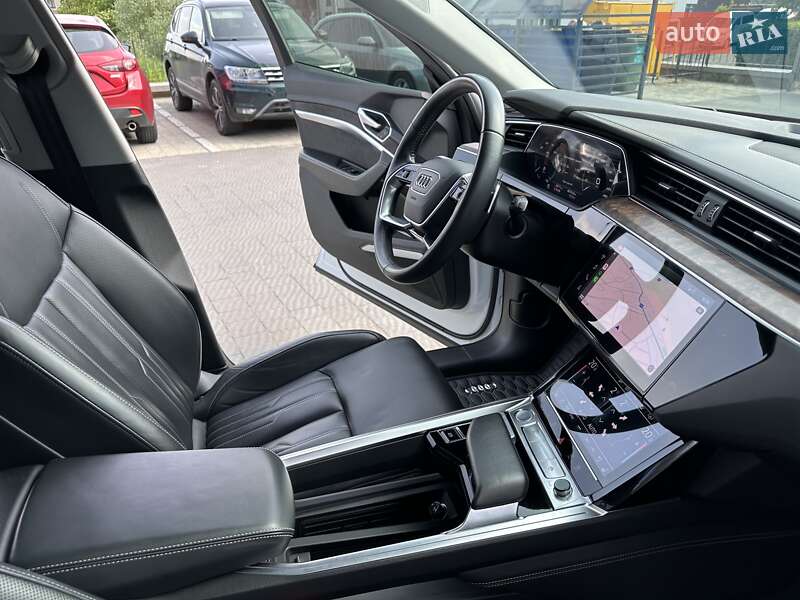 Внедорожник / Кроссовер Audi e-tron 2019 в Запорожье