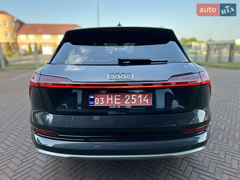 Внедорожник / Кроссовер Audi e-tron 2019 в Мукачево