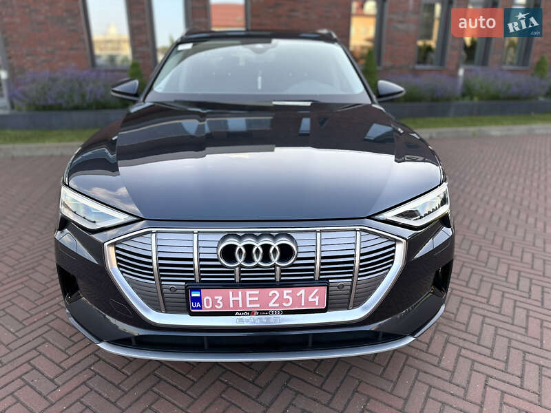 Внедорожник / Кроссовер Audi e-tron 2019 в Мукачево