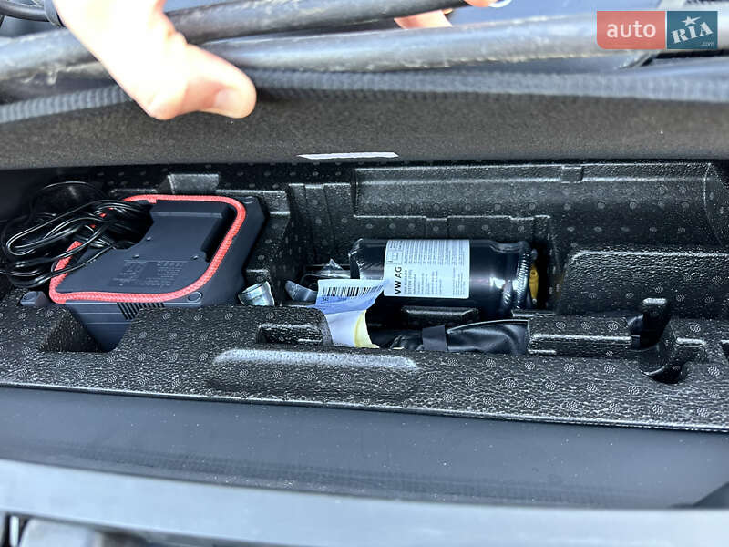 Внедорожник / Кроссовер Audi e-tron 2019 в Мукачево