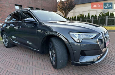 Внедорожник / Кроссовер Audi e-tron 2019 в 