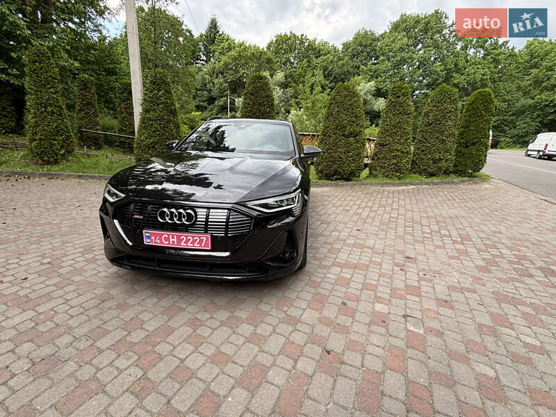 Внедорожник / Кроссовер Audi e-tron 2020 в Дрогобыче
