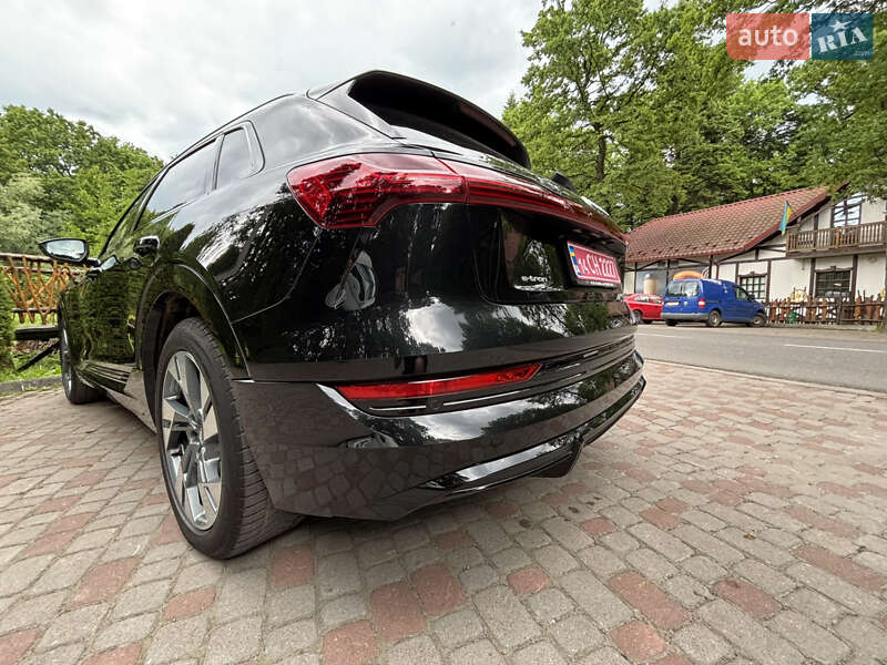 Внедорожник / Кроссовер Audi e-tron 2020 в Дрогобыче