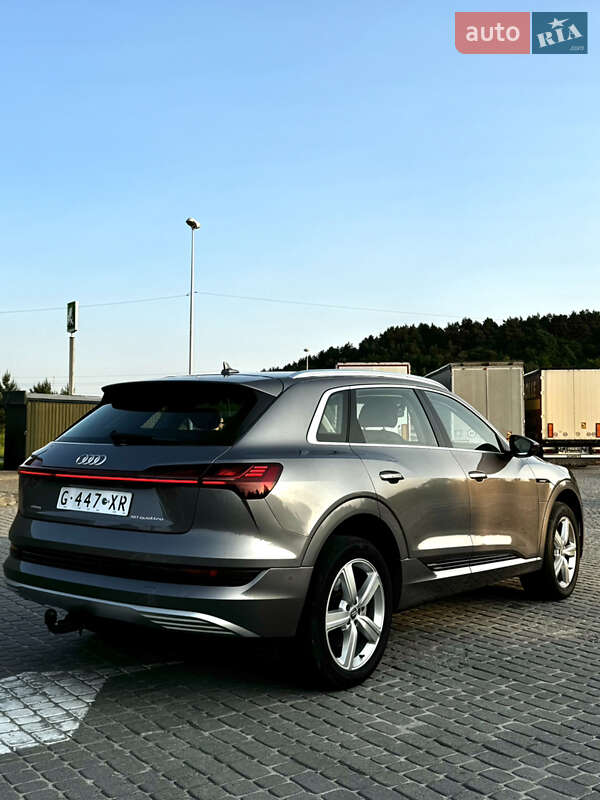 Внедорожник / Кроссовер Audi e-tron 2020 в Львове