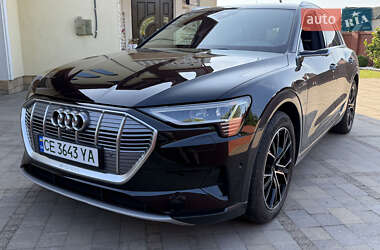 Внедорожник / Кроссовер Audi e-tron 2019 в 
