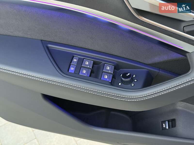 Внедорожник / Кроссовер Audi e-tron 2022 в Ужгороде