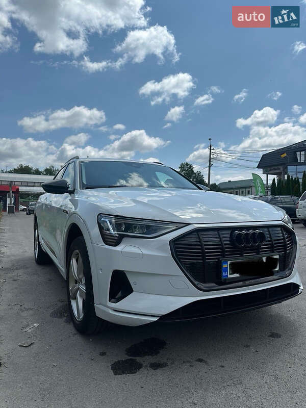 Внедорожник / Кроссовер Audi e-tron 2020 в Ровно